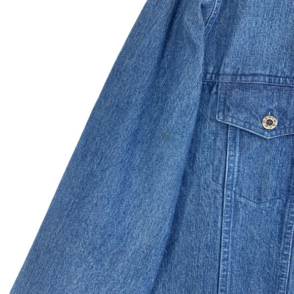 Hand Painted Blue Denim Jeans Jacket with Sugar Skull and Floral Motif - Picture 10 of 15